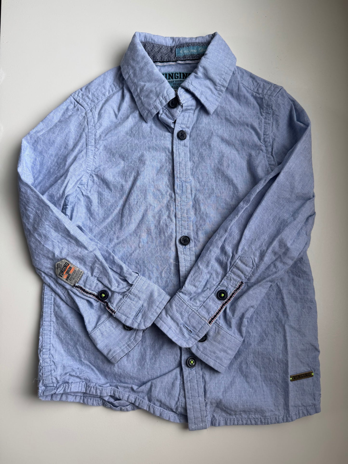 Vingino blouse maat 98 – lichtblauw