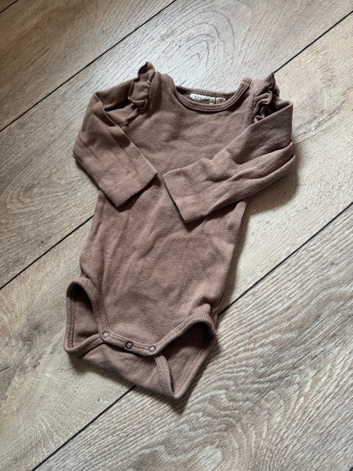 Lil atelier body maat 68