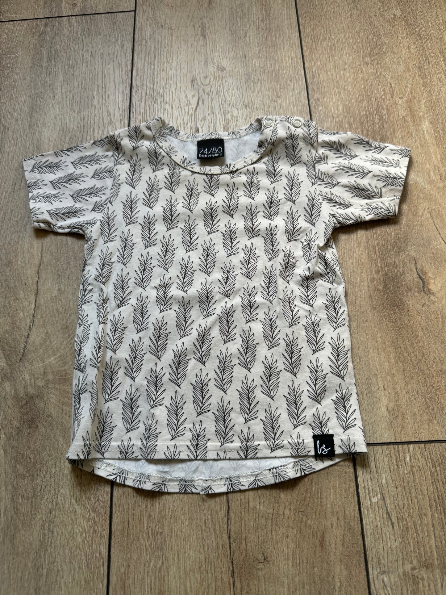 Babystyling shirtje maat 74/80