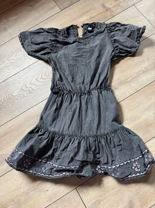 JM jurkje maat 146/152