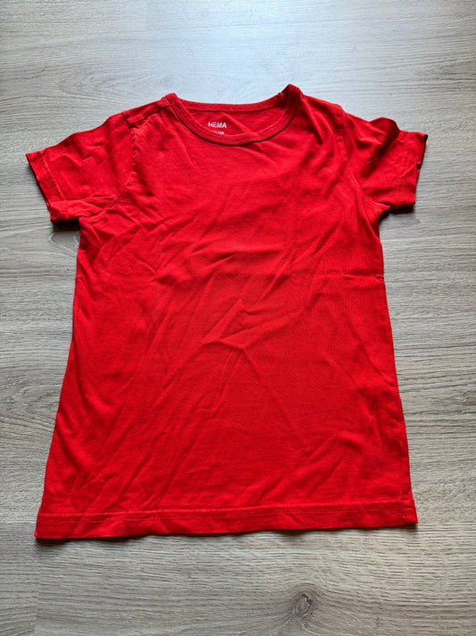 HEMA t-shirt maat 110/116