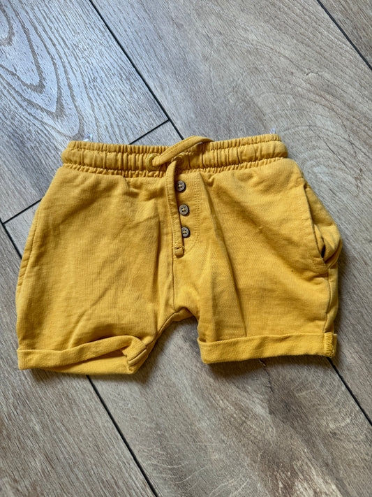 Zeeman korte broek maat 74