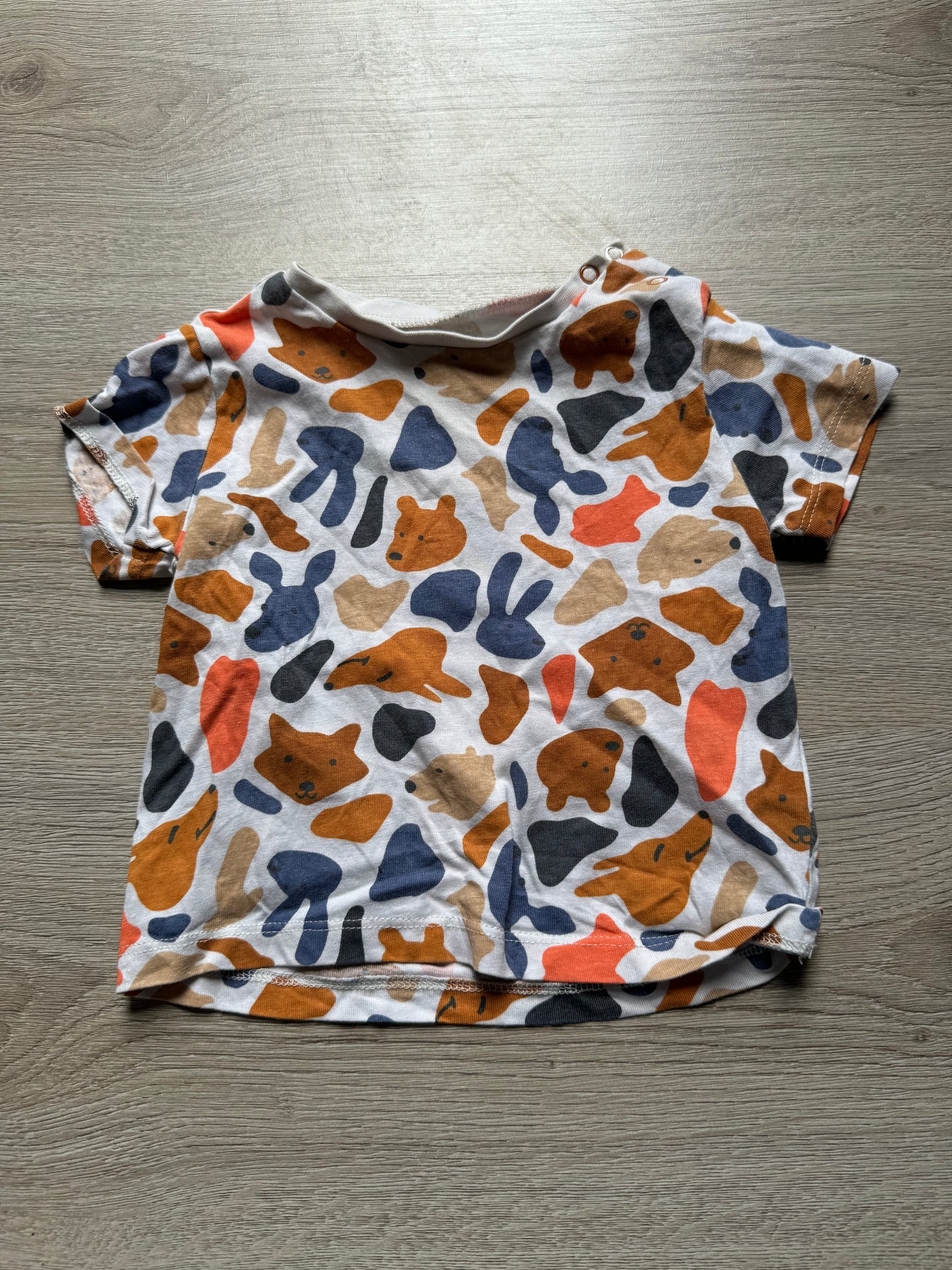 HEMA tshirt maat 68 dieren print