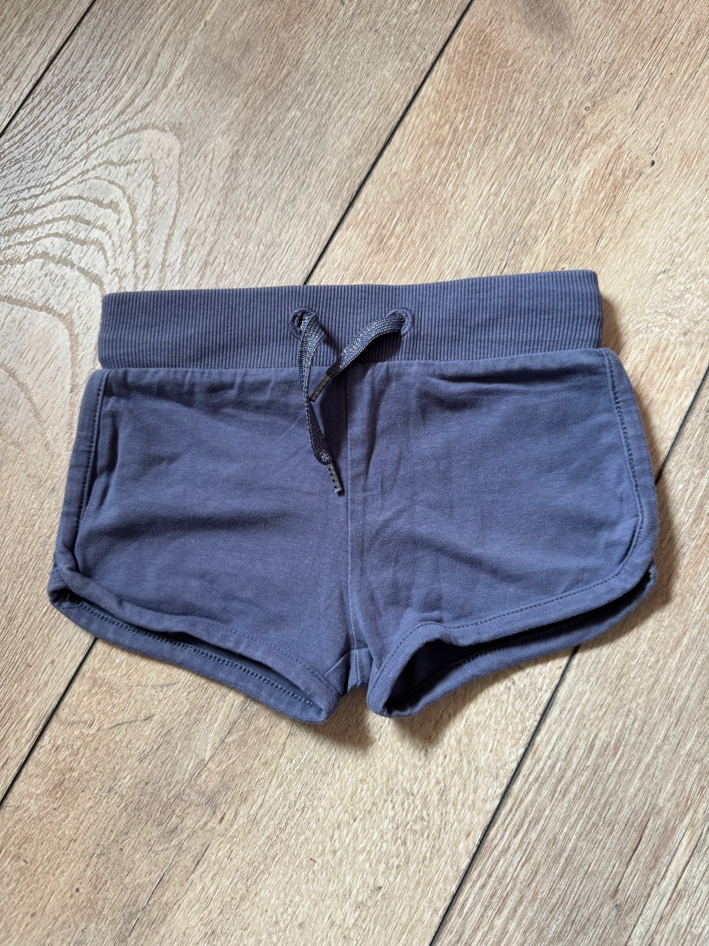 Mexx korte broek maat 92