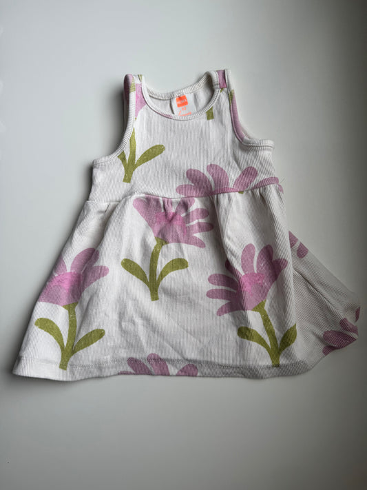 HEMA jurkje maat 62