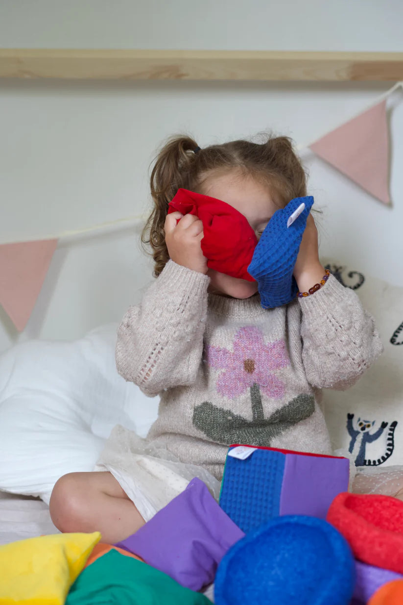 PIT AND PLAY  Regenboog pittenzakjes Stapelstein