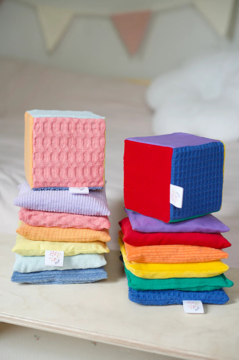 PIT AND PLAY  Pastel Dobbelstein - matchend bij Stapelstein