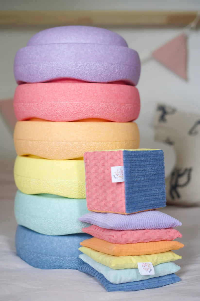 PIT AND PLAY  Pastel Dobbelstein - matchend bij Stapelstein