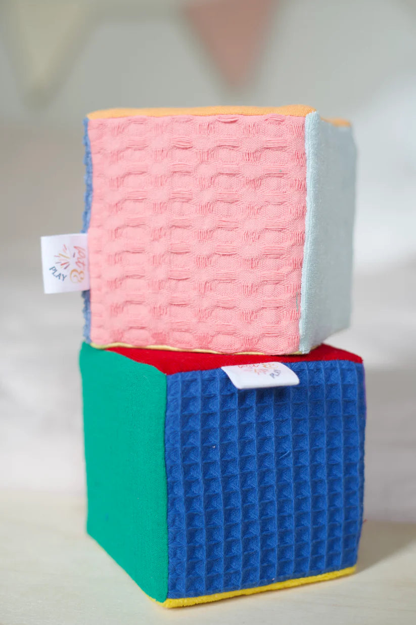 PIT AND PLAY  Pastel Dobbelstein - matchend bij Stapelstein