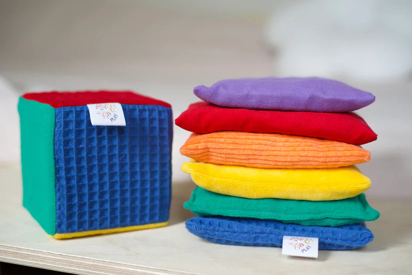 PIT AND PLAY  Regenboog dobbelsteen Stapelstein