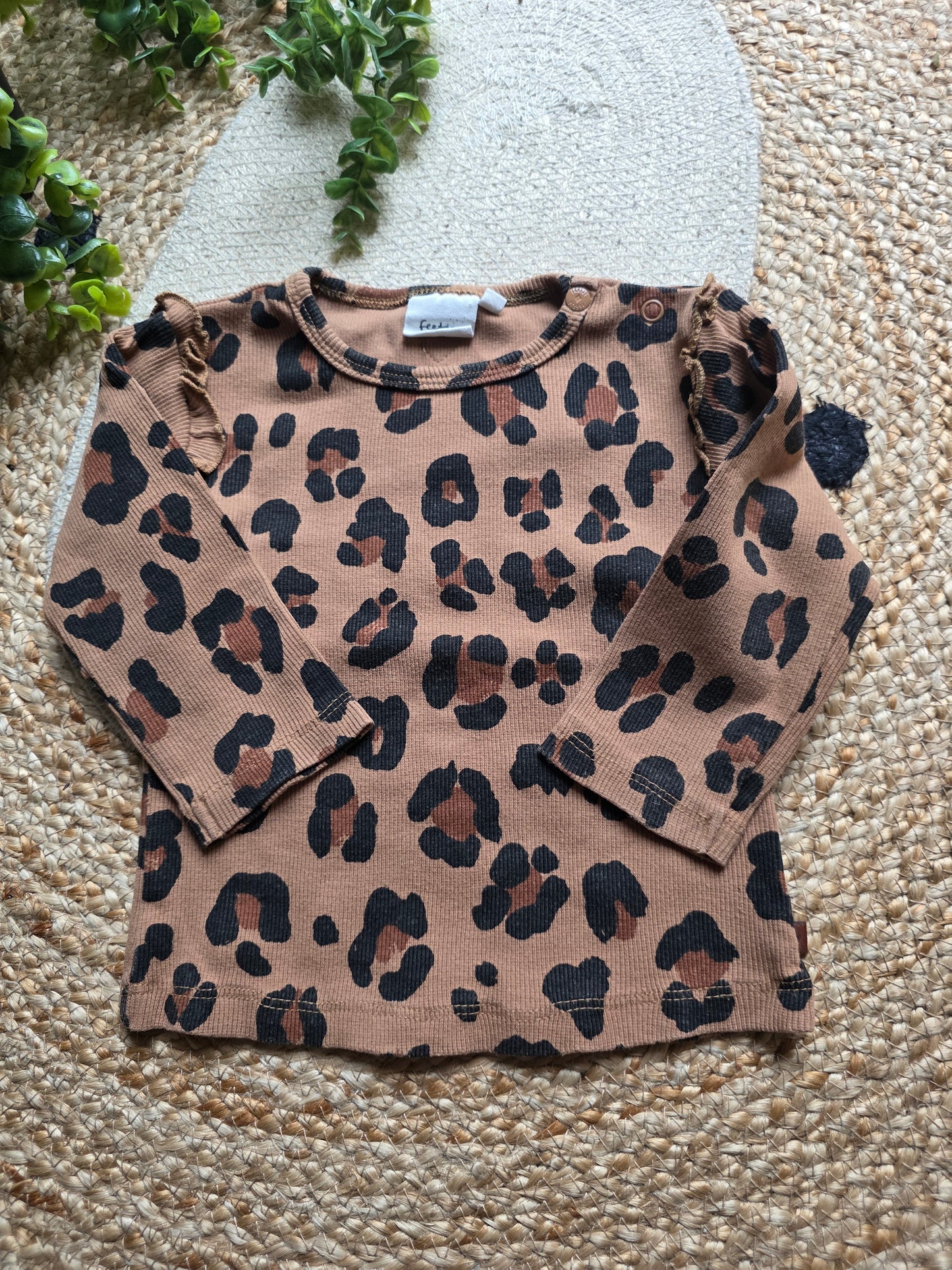Feetje shirtje maat 74 -K225