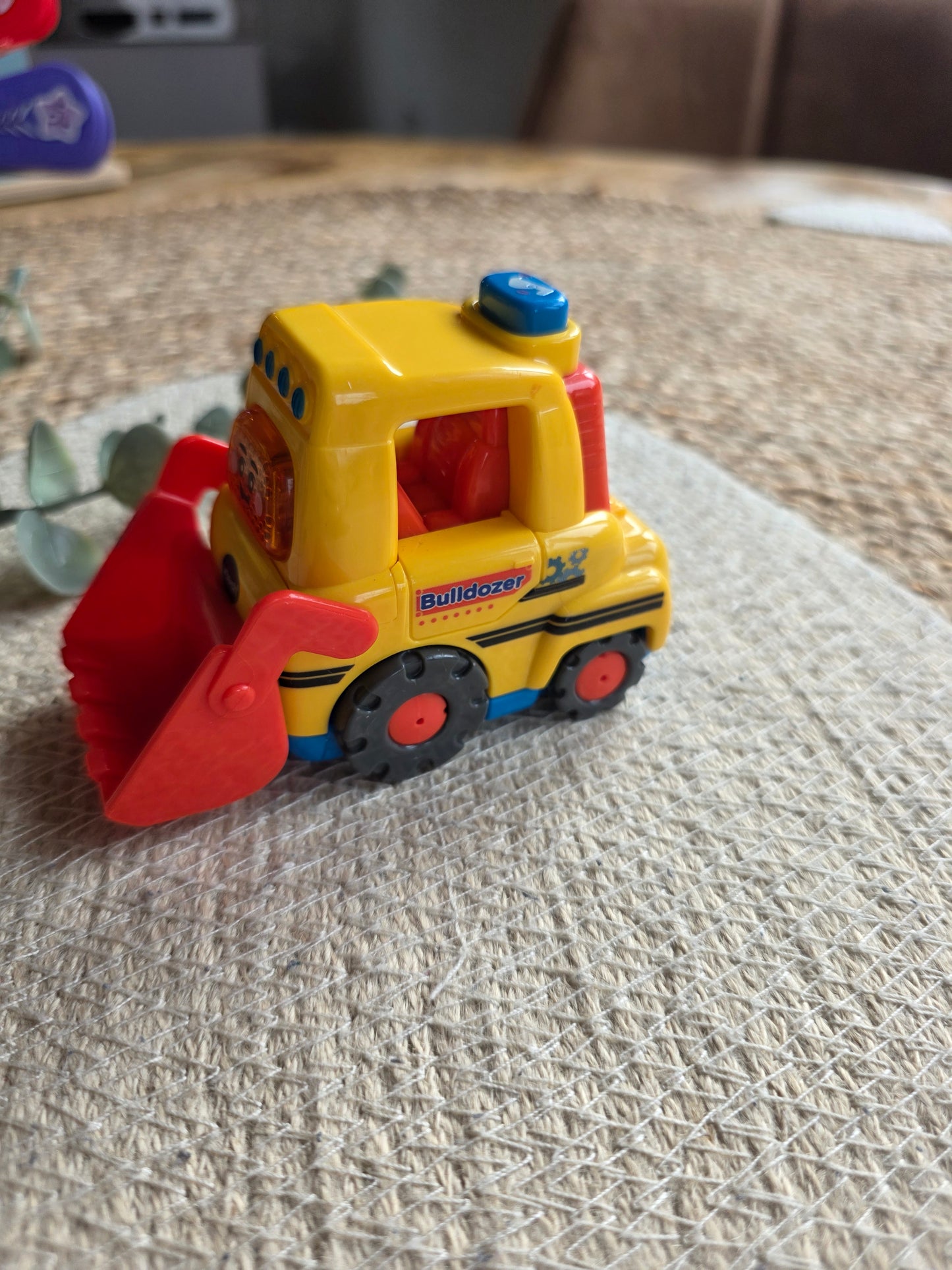 Vtech toet toet bulldozer