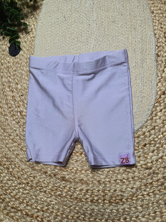 Z8 korte broek maat 80
