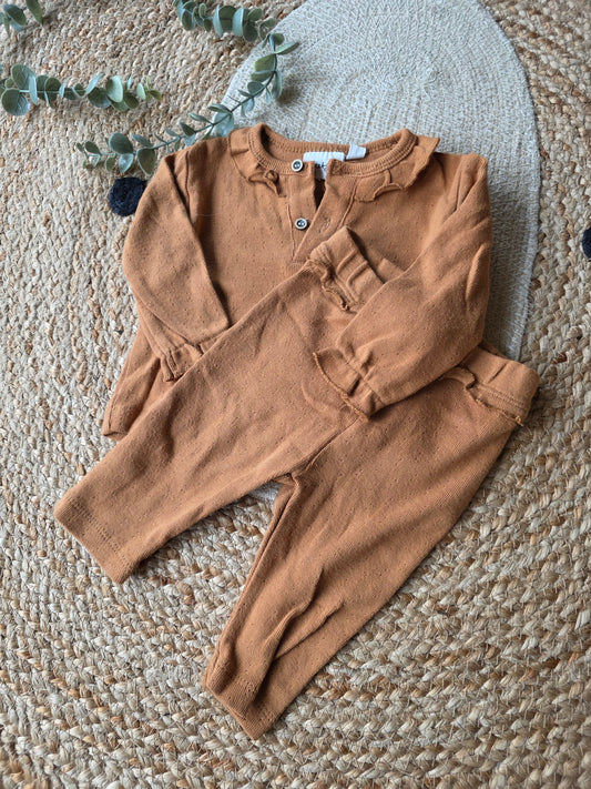 Feetje setje maat 56