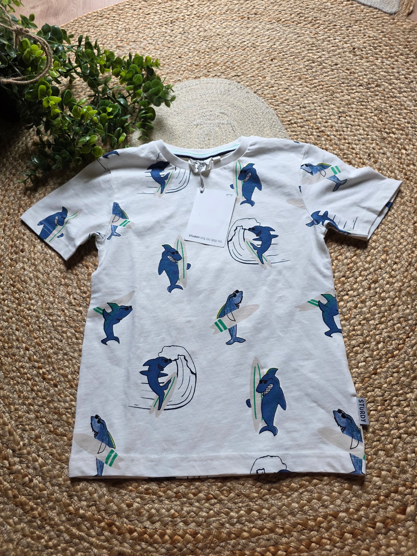 Sturdy tshirt maat 116