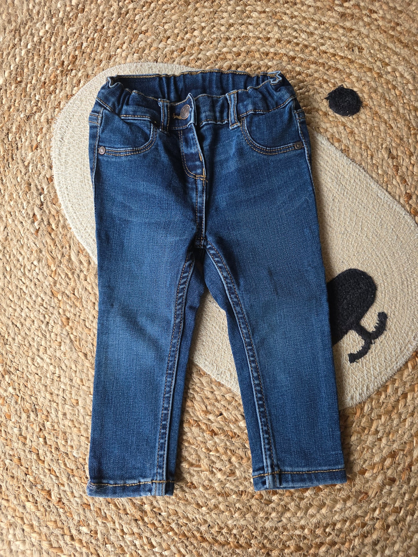 Cuddles and smiles jeans maat 80