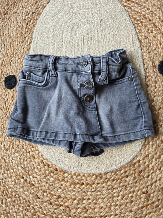 Koko noko korte broek maat 92