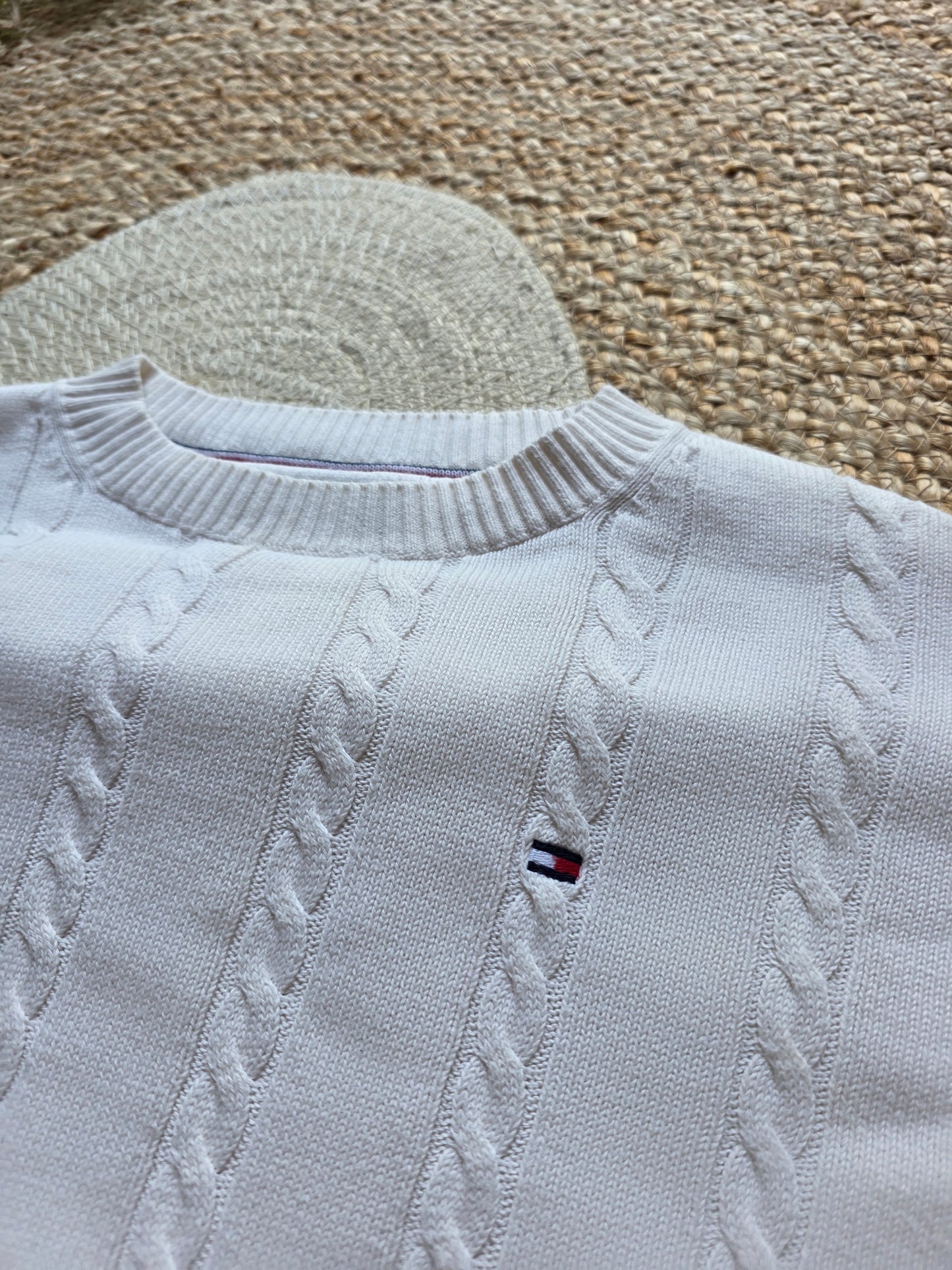 Tommy Hilfiger trui maat 140 -K219