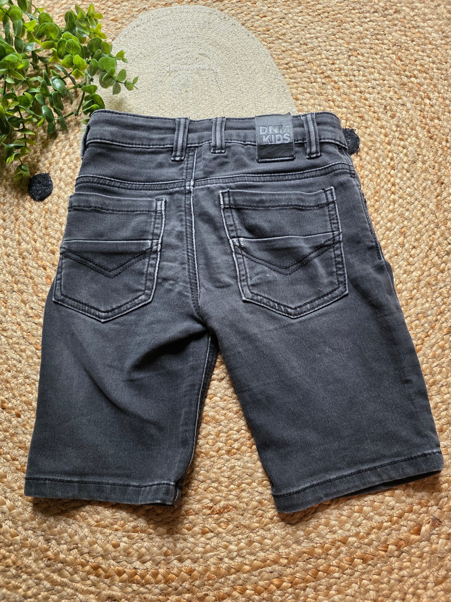 Terstal korte broek maat 134