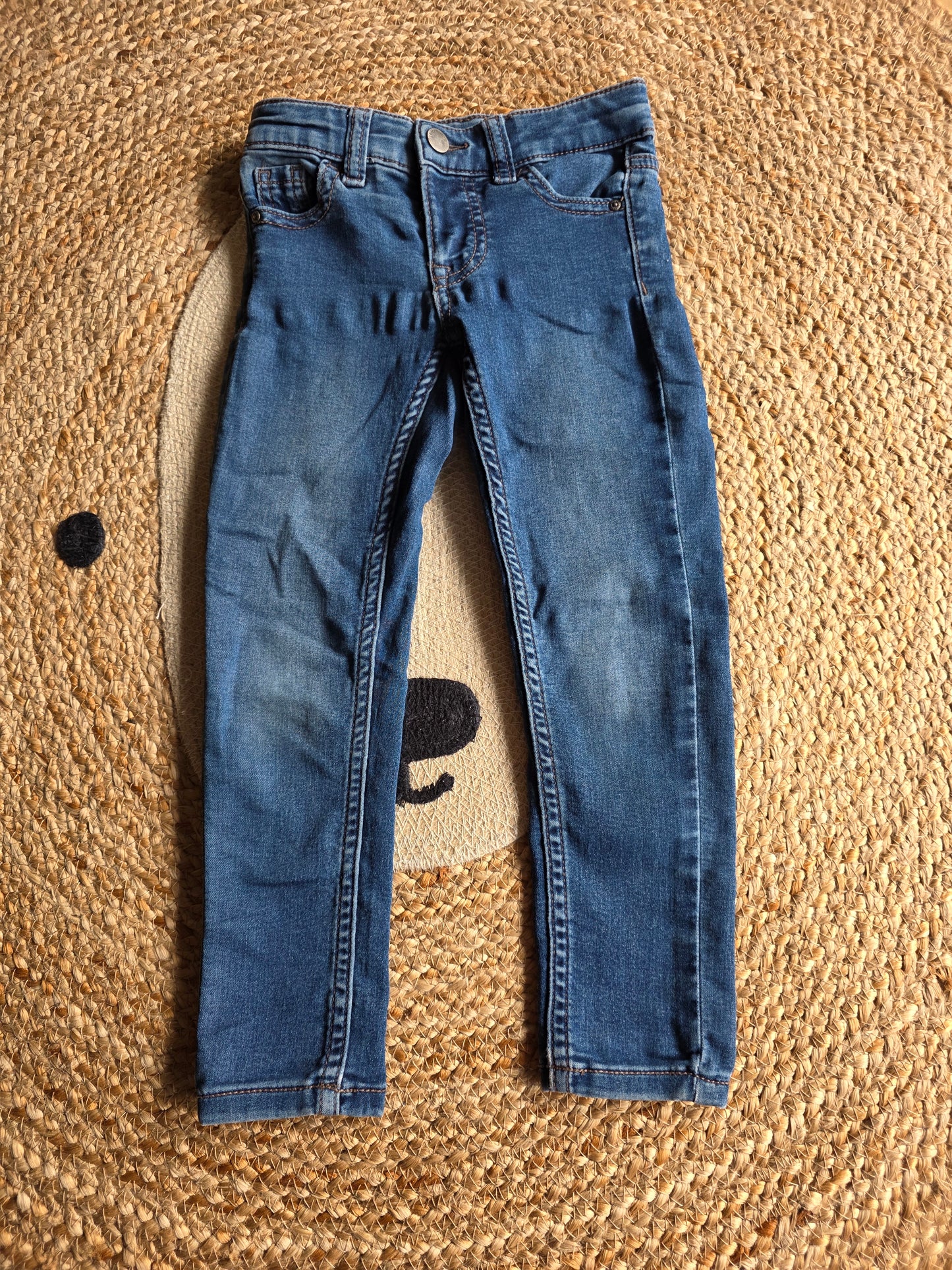 Hema jeans maat 104