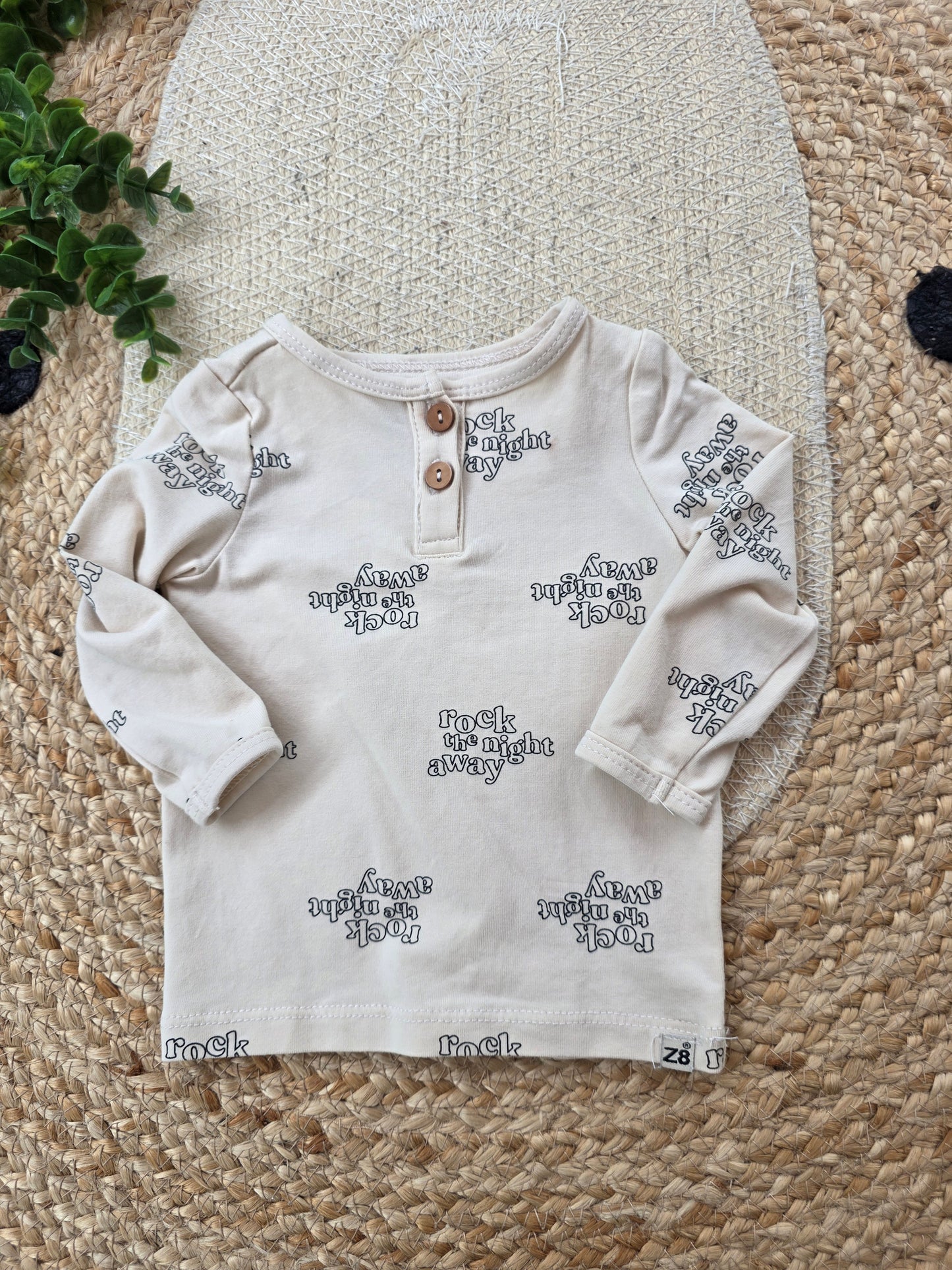 Z8 shirtje maat 50