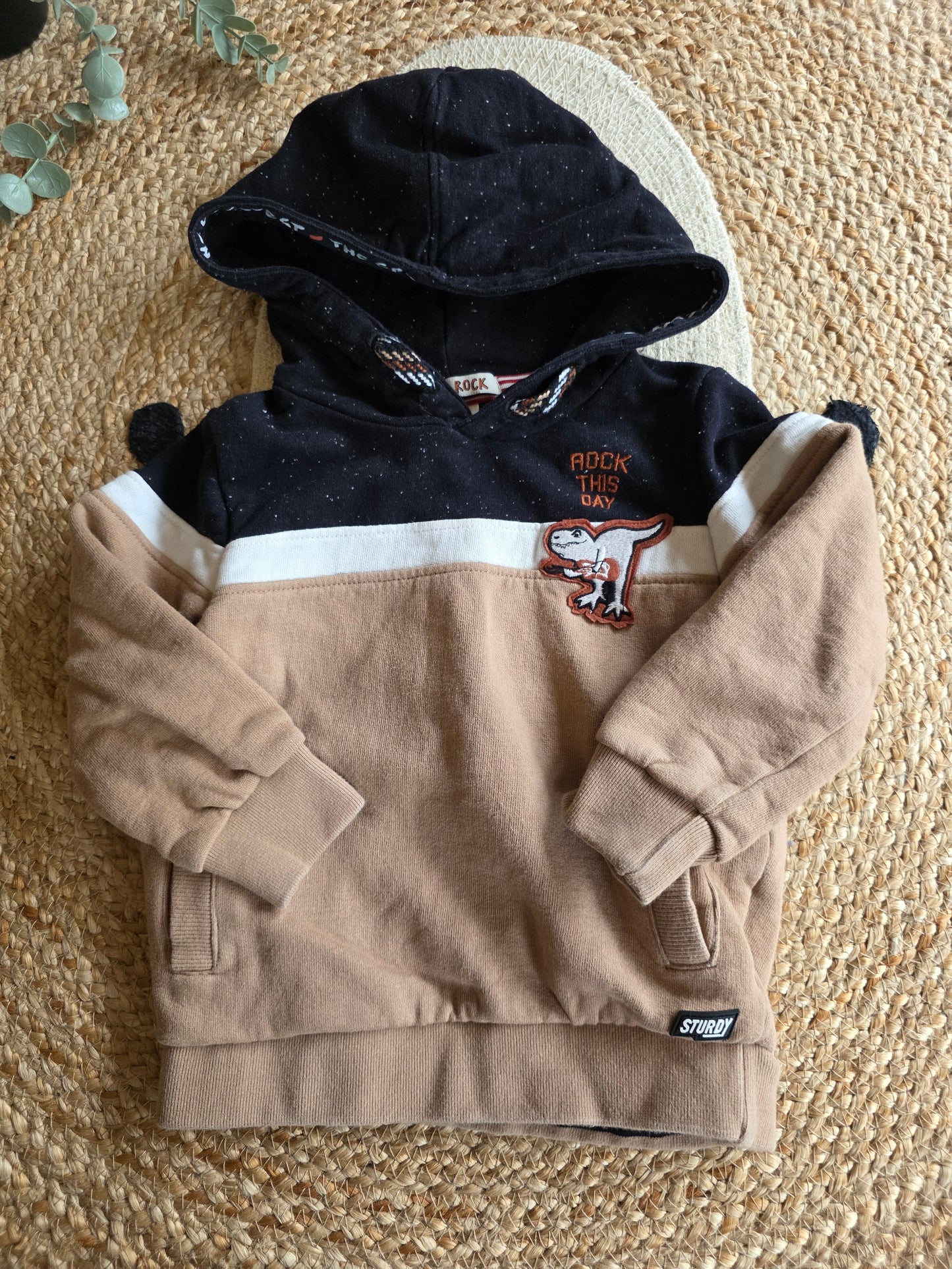 Sturdy trui maat 92