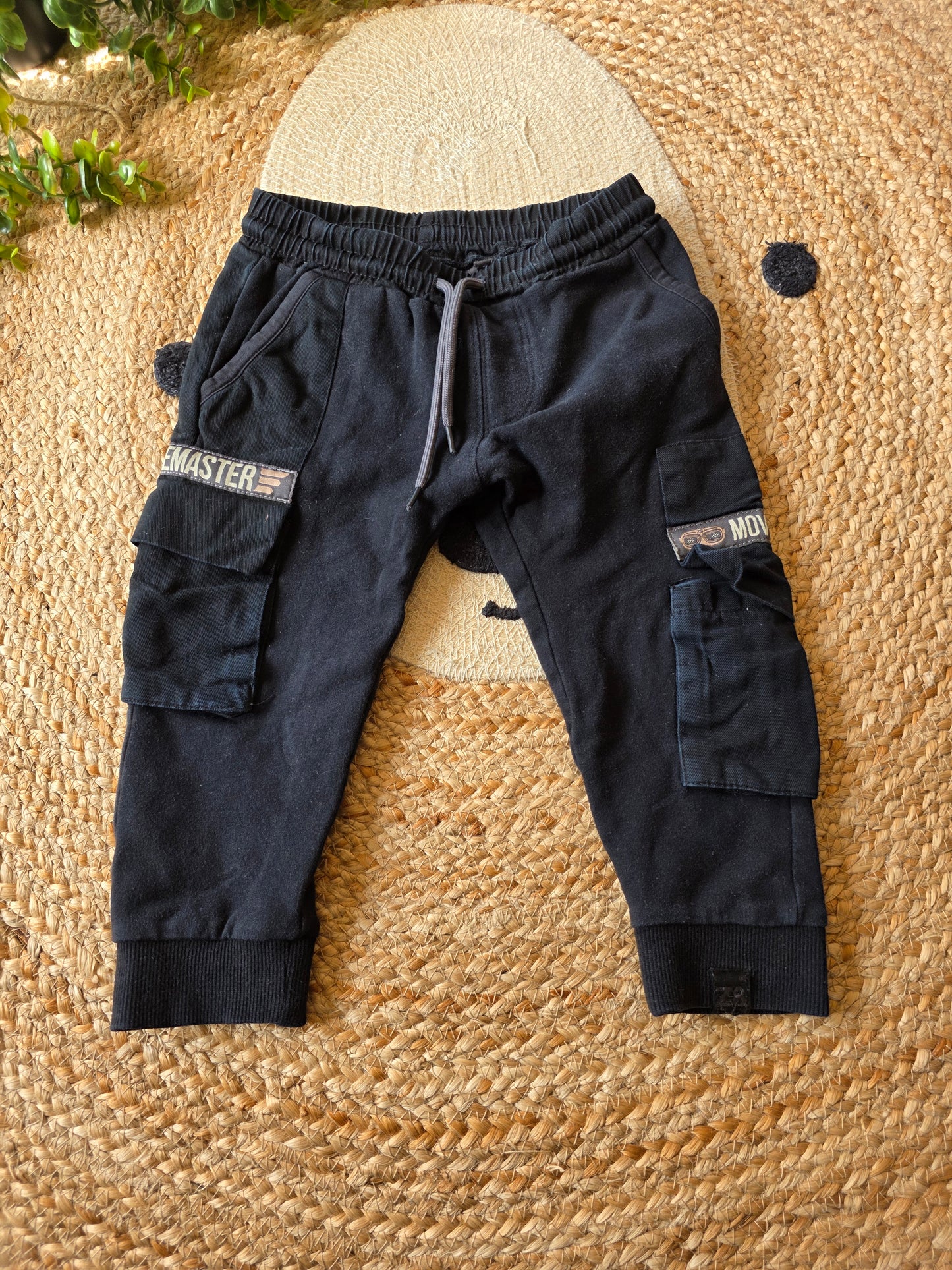 Z8 broek maat 92