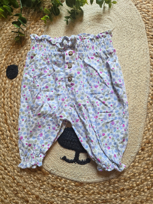 Kiabi broek maat 3M -K217