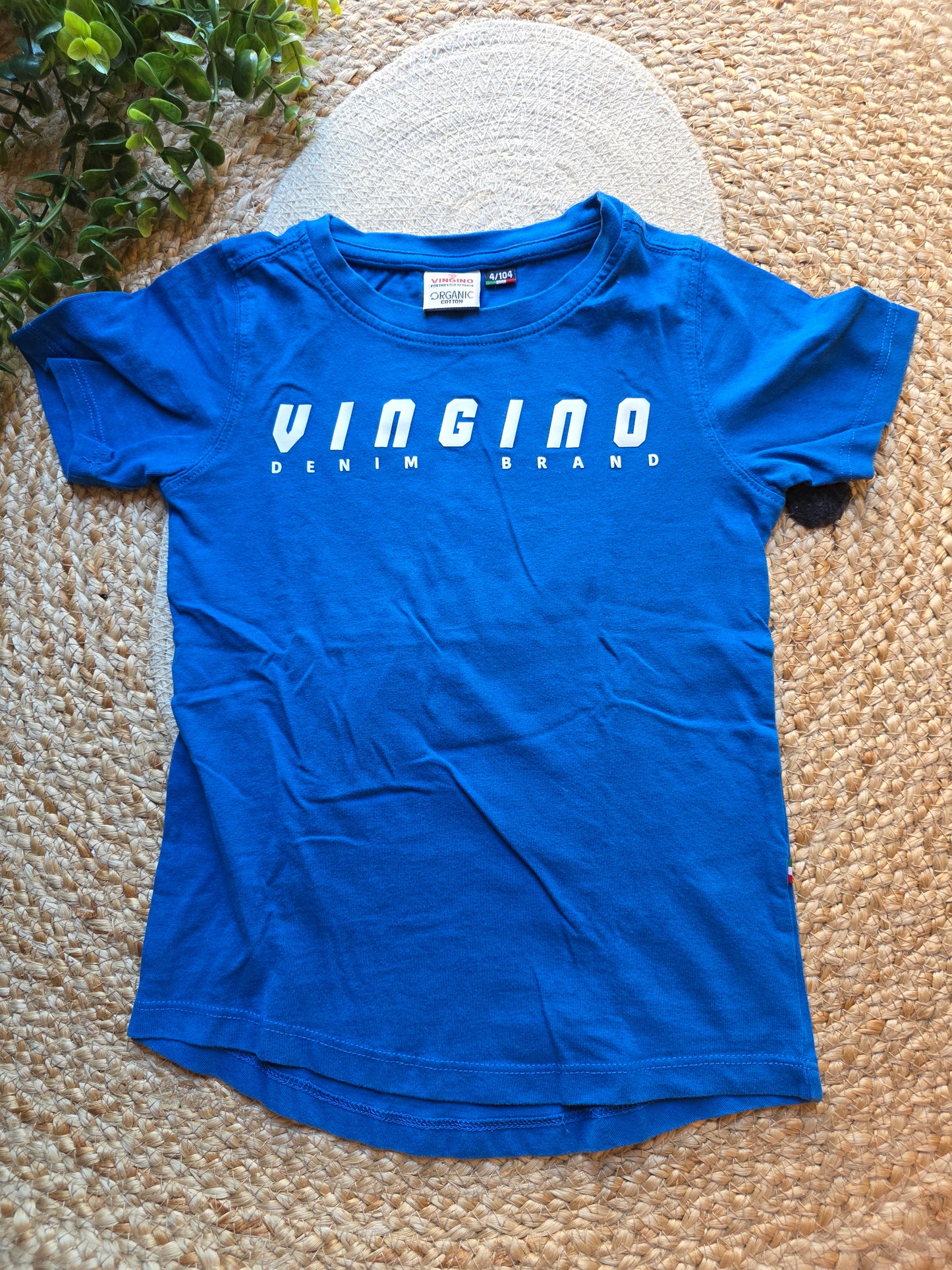 Vingino tshirt maat 104 -K221