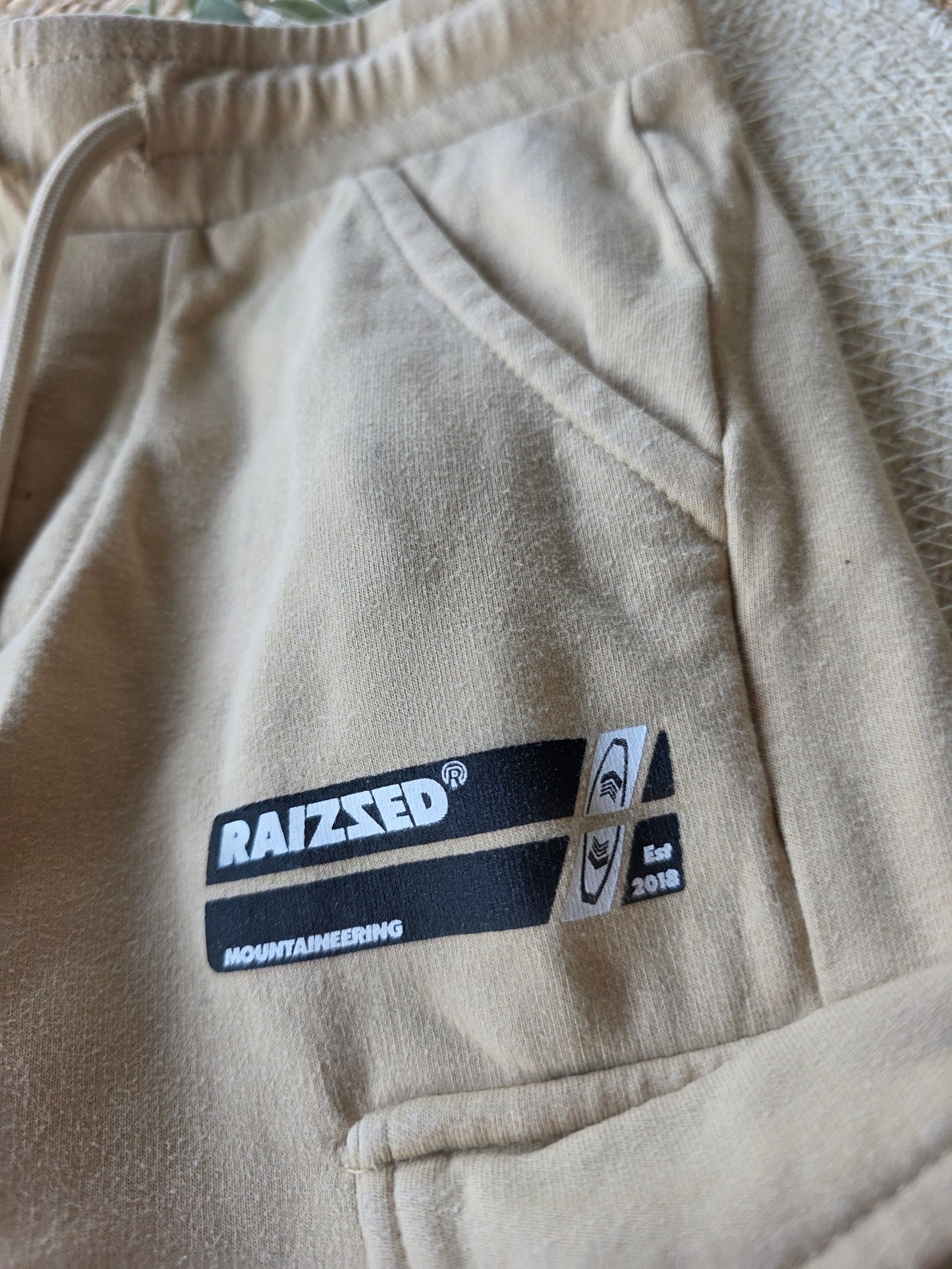 Raizzed broek maat 104