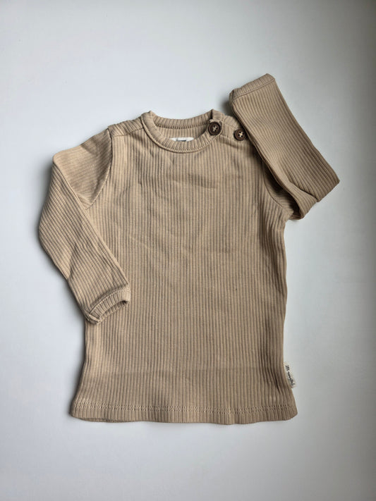 Z8 shirtje maat 56