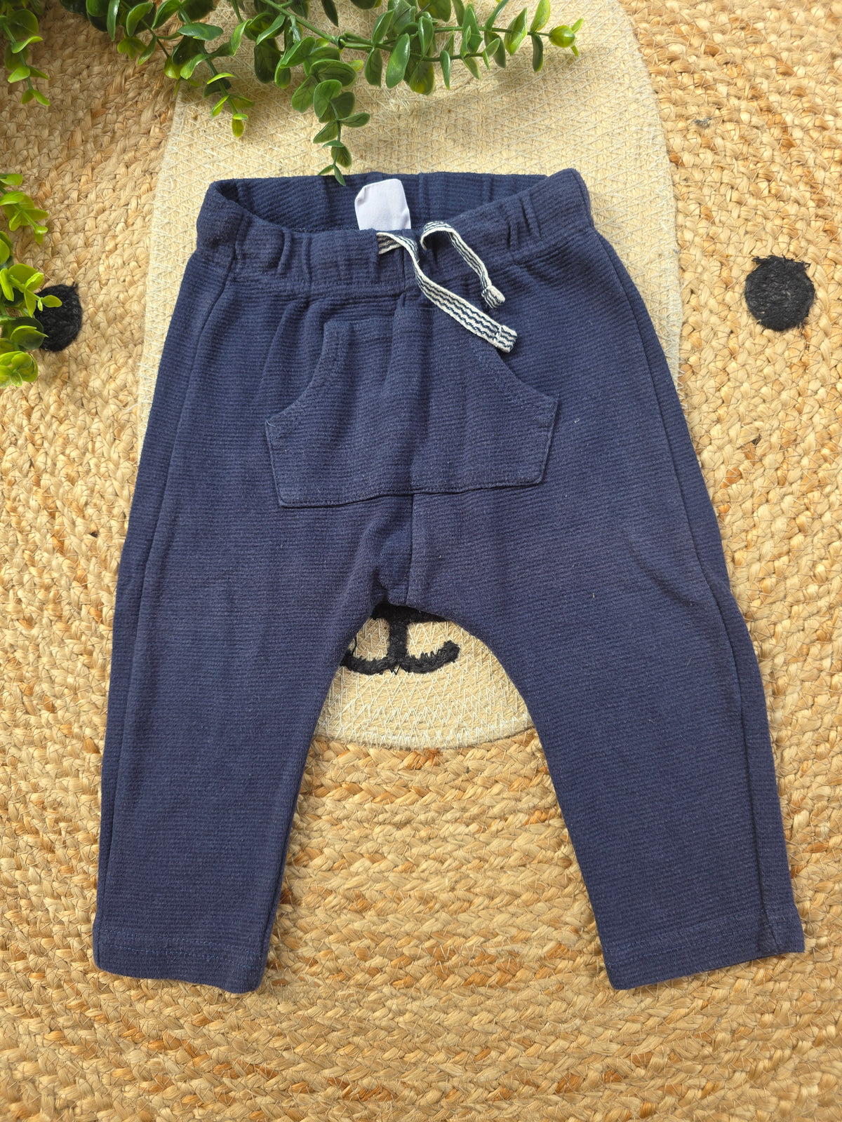 Hema broek maat 74