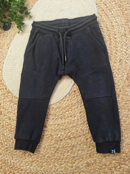 Z8 broek maat 80
