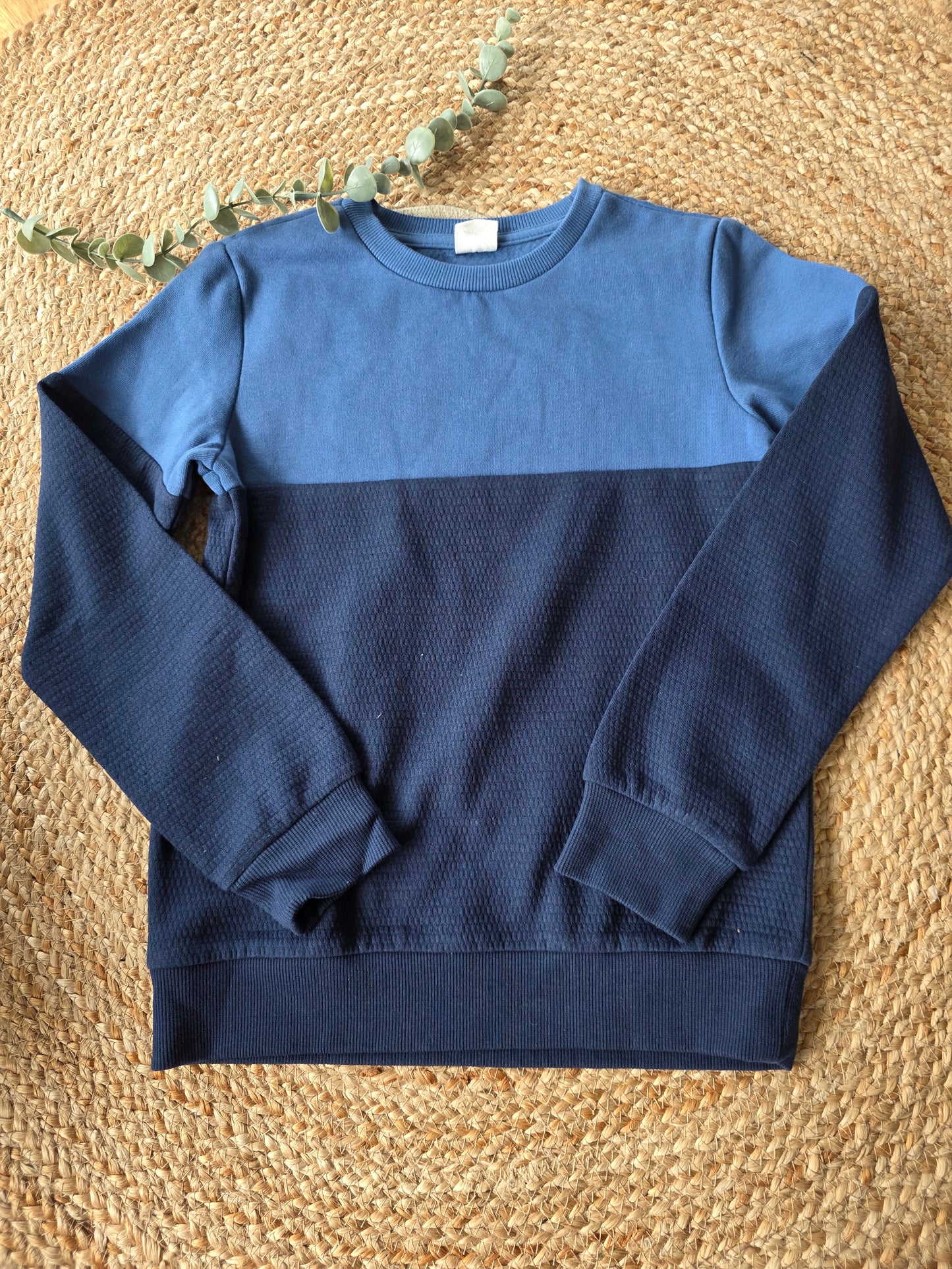 Hema trui maat 134/140