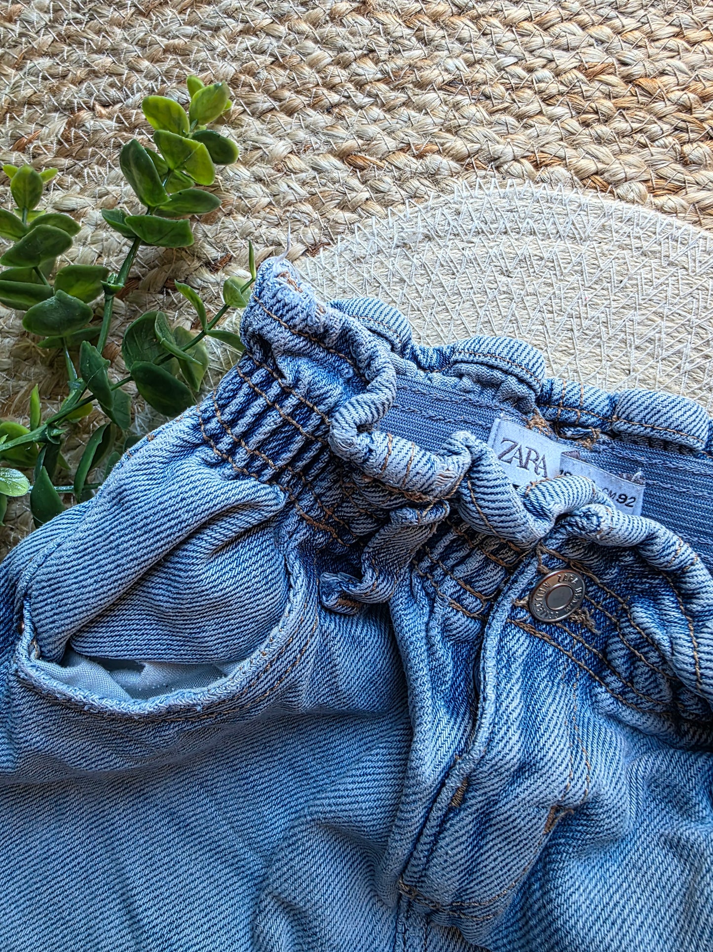 Zara jeans maat 92