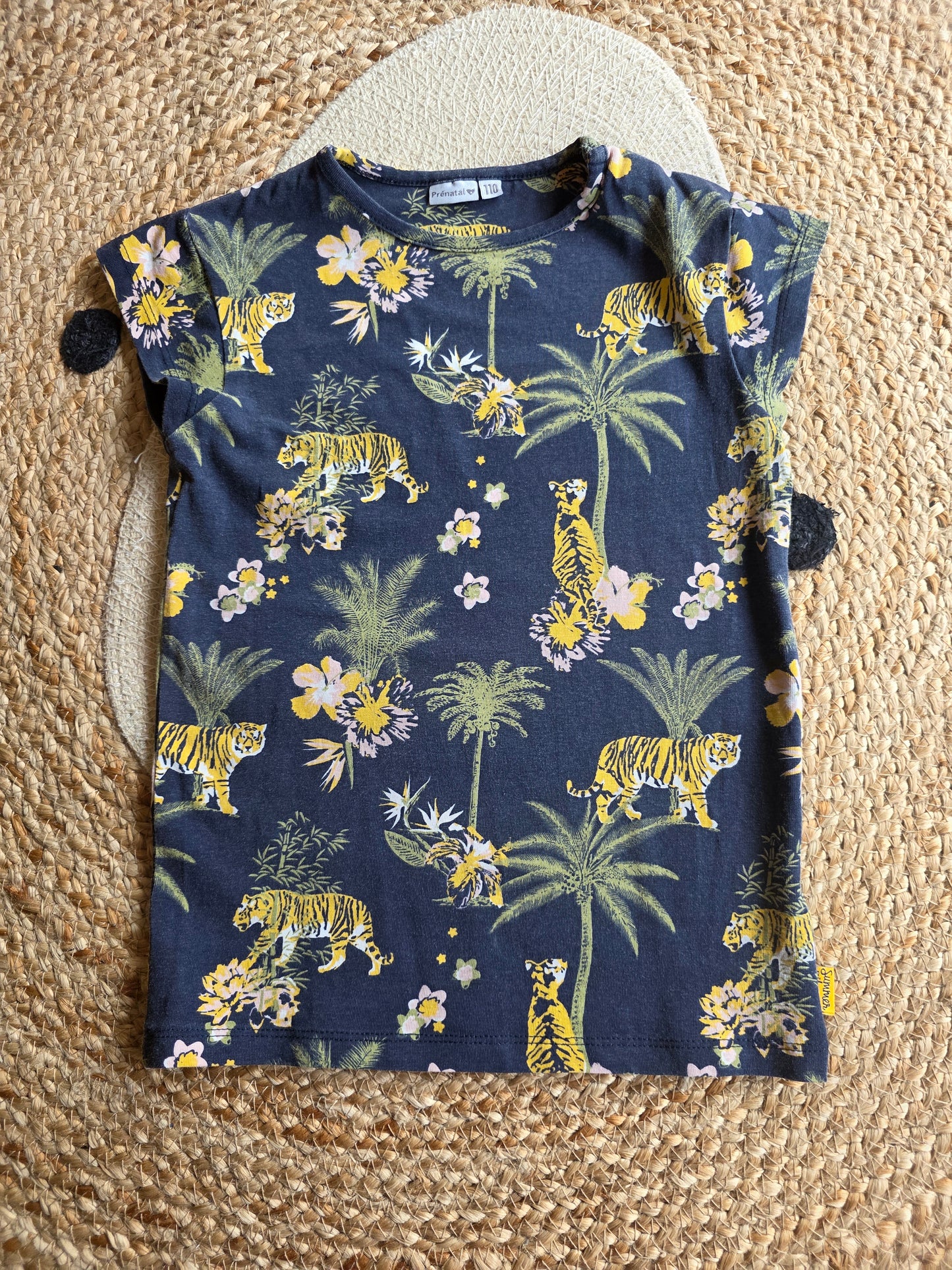 Prénatal tshirt maat 110