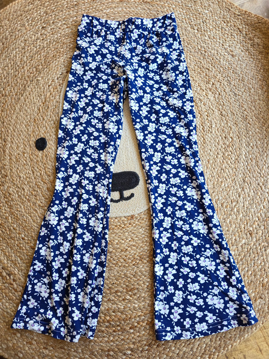 Broek maat 128/134