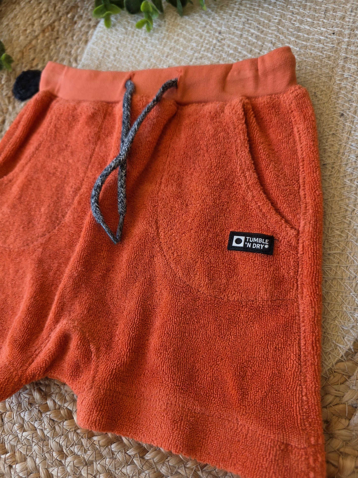 Tumble n dry korte broek maat 74 -K000