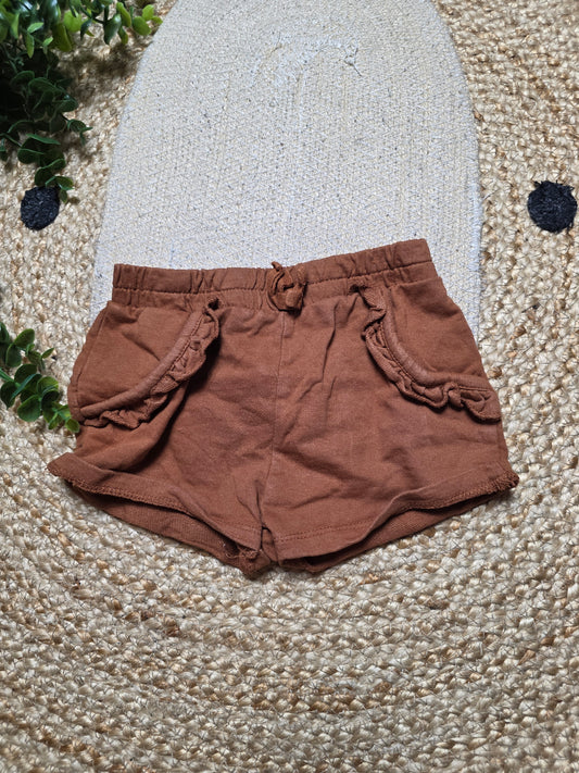 Hema korte broek maat 80