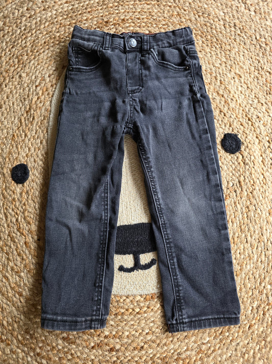 Zara jeans maat 98