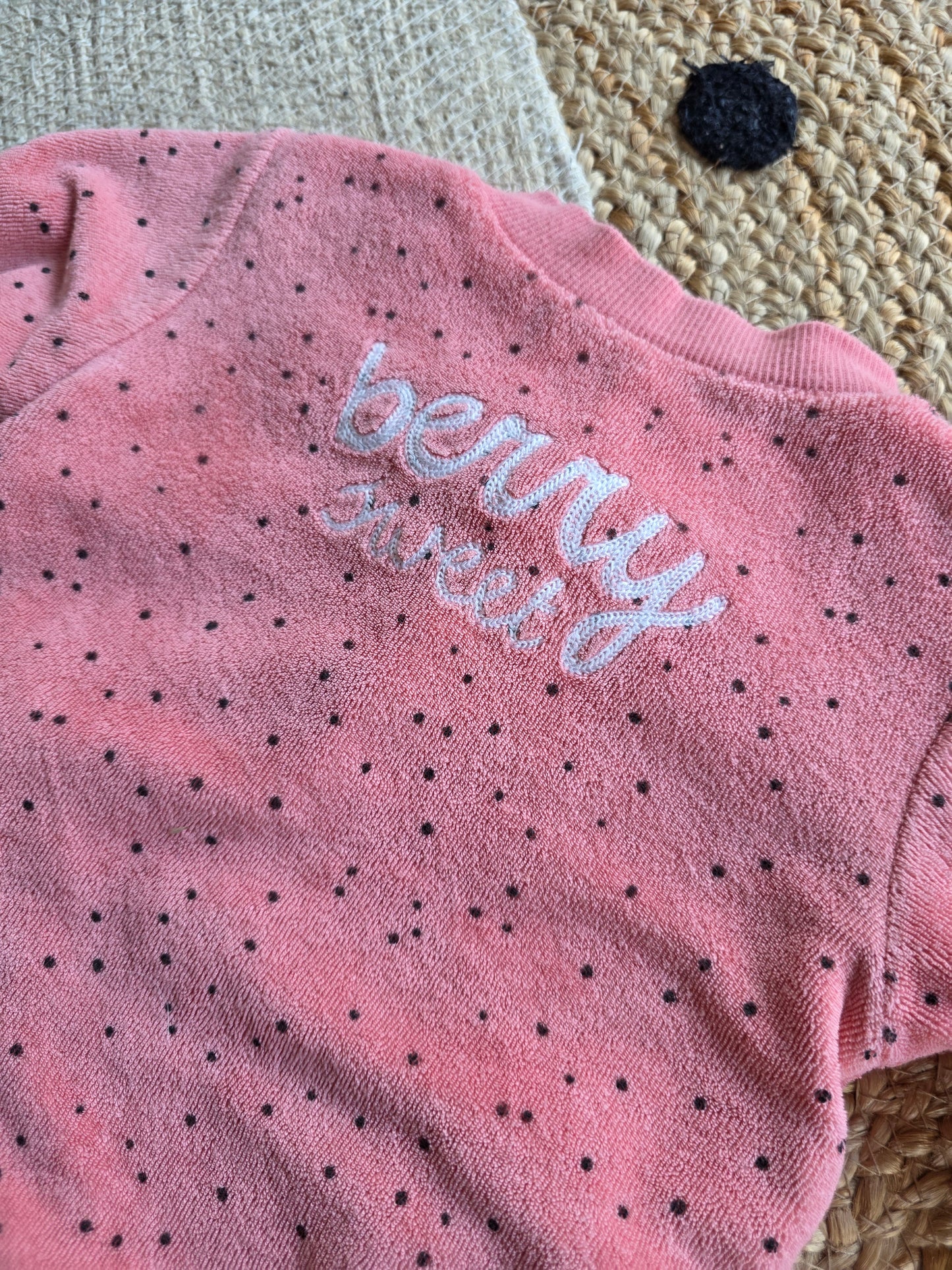 Feetje vestje berry maat 74