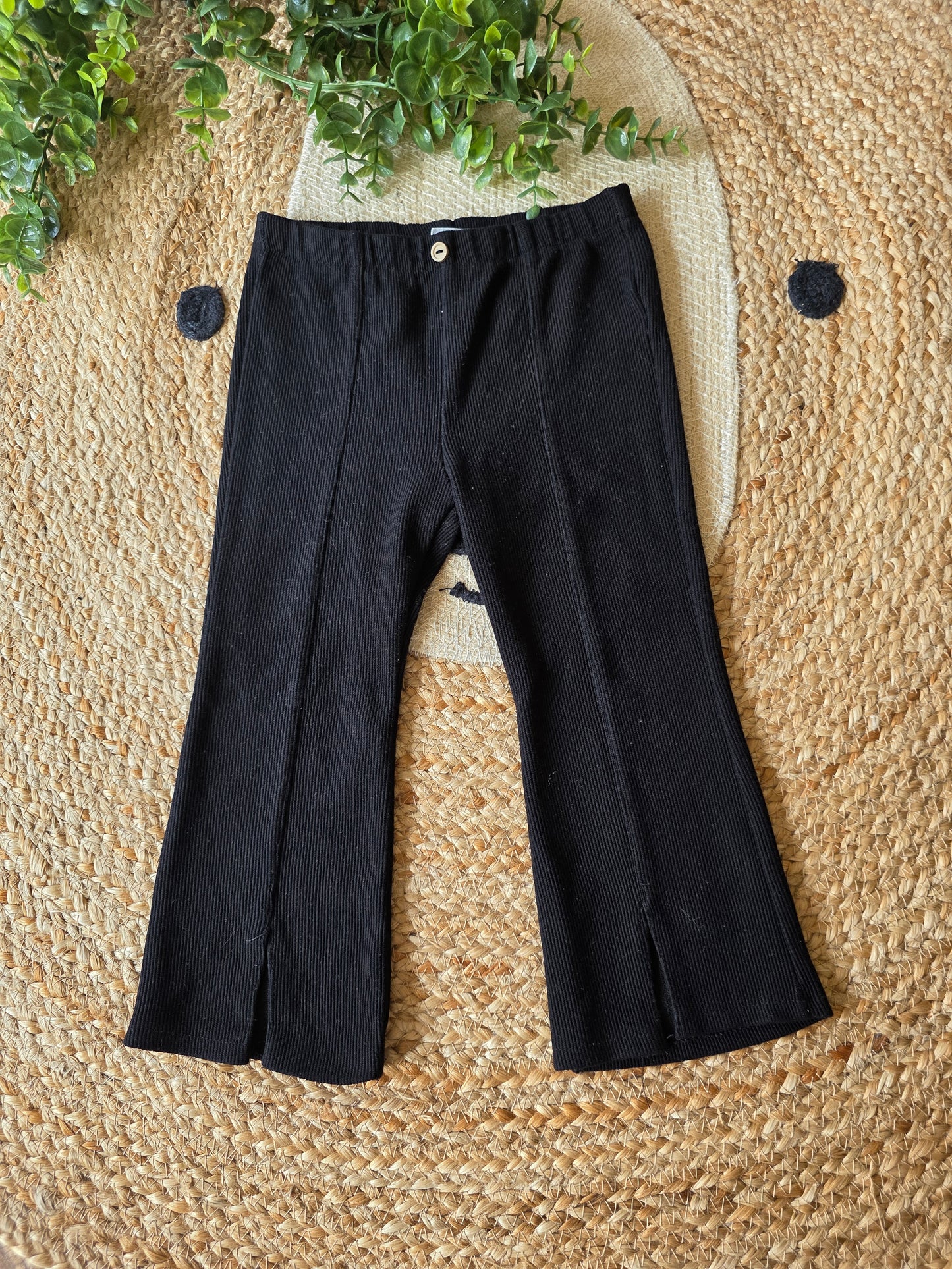 Zara broekje maat 92 -K000