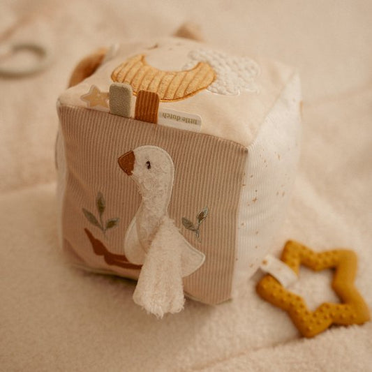 Little Dutch Newborn Naturals Activiteitenkubus