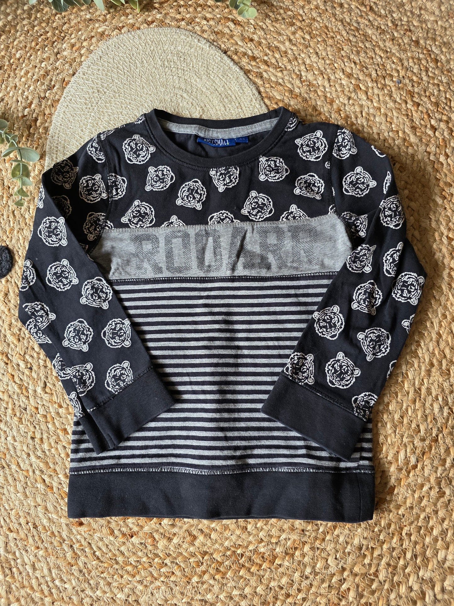 Just small shirtje maat 92