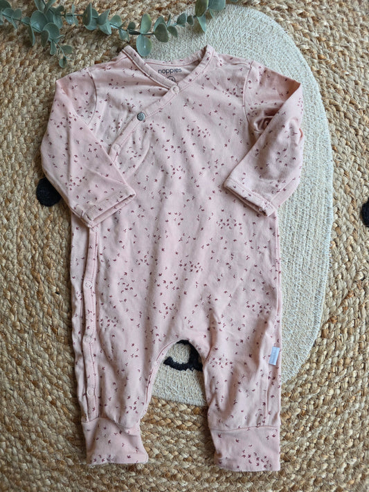 Noppies pakje maat 56