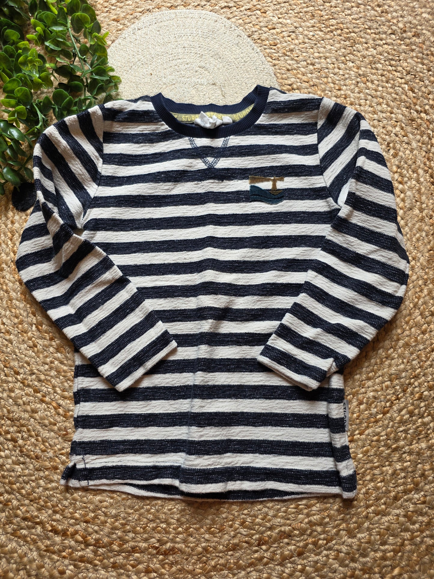 Sturdy shirtje maat 104 -K226