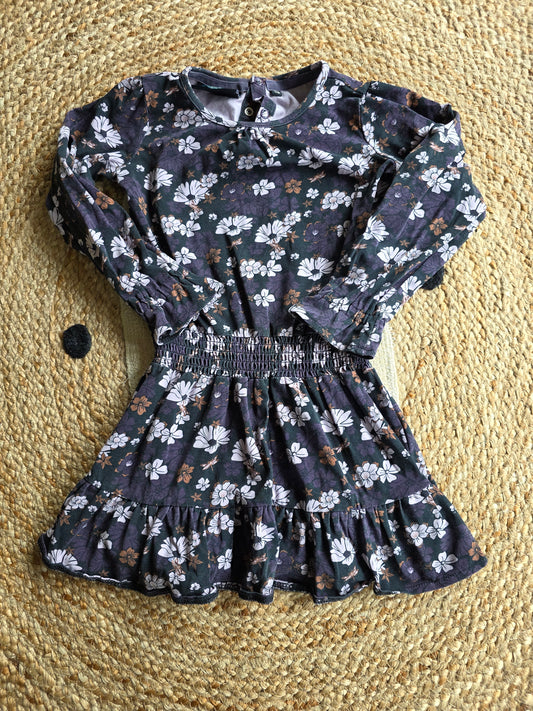 Z8 jurkje maat 104/110