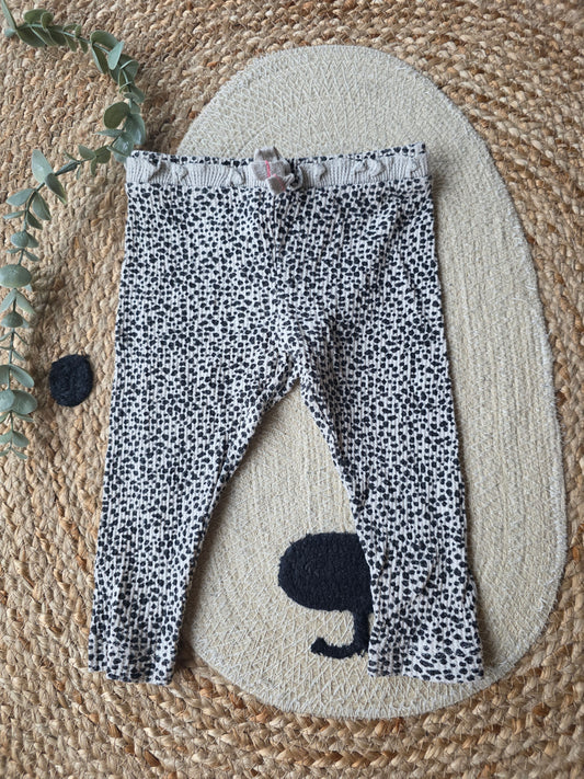 Hema broekje maat 68