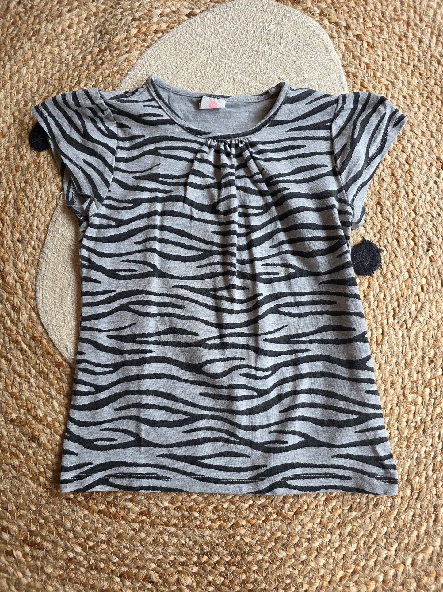 Hema tshirt maat 110/116