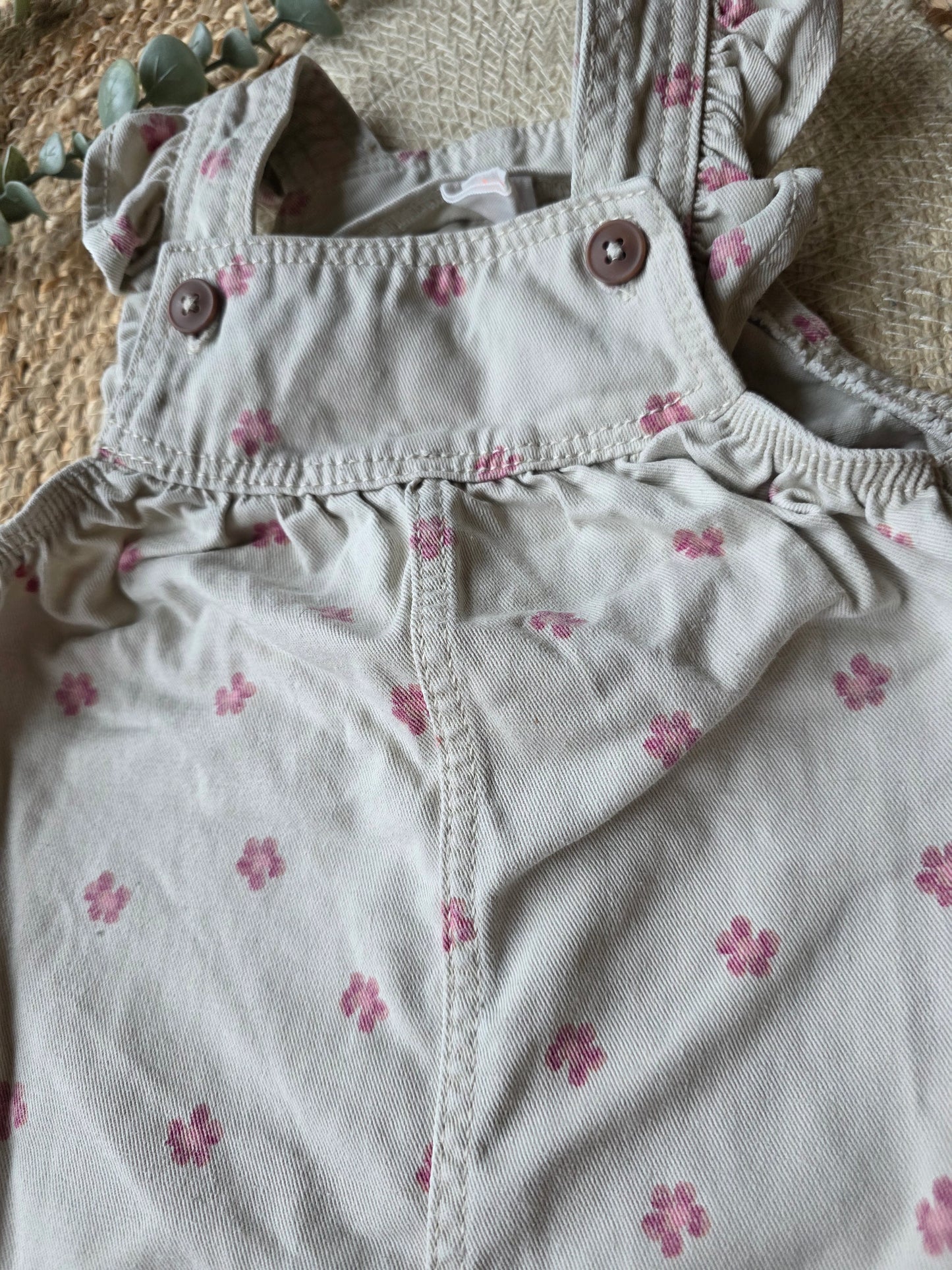 Hema tuinbroek maat 68
